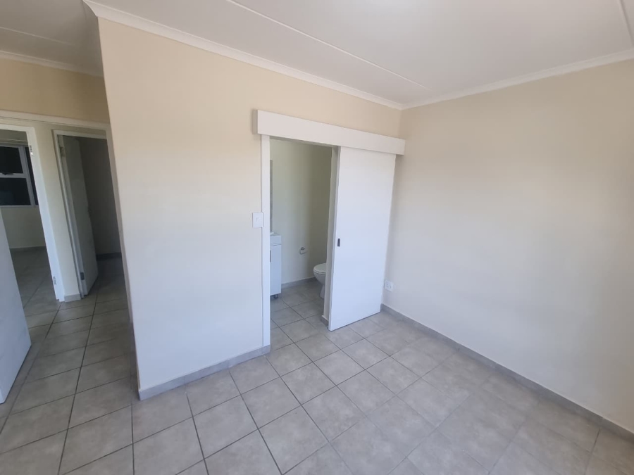 To Let 3 Bedroom Property for Rent in Kuils River Western Cape